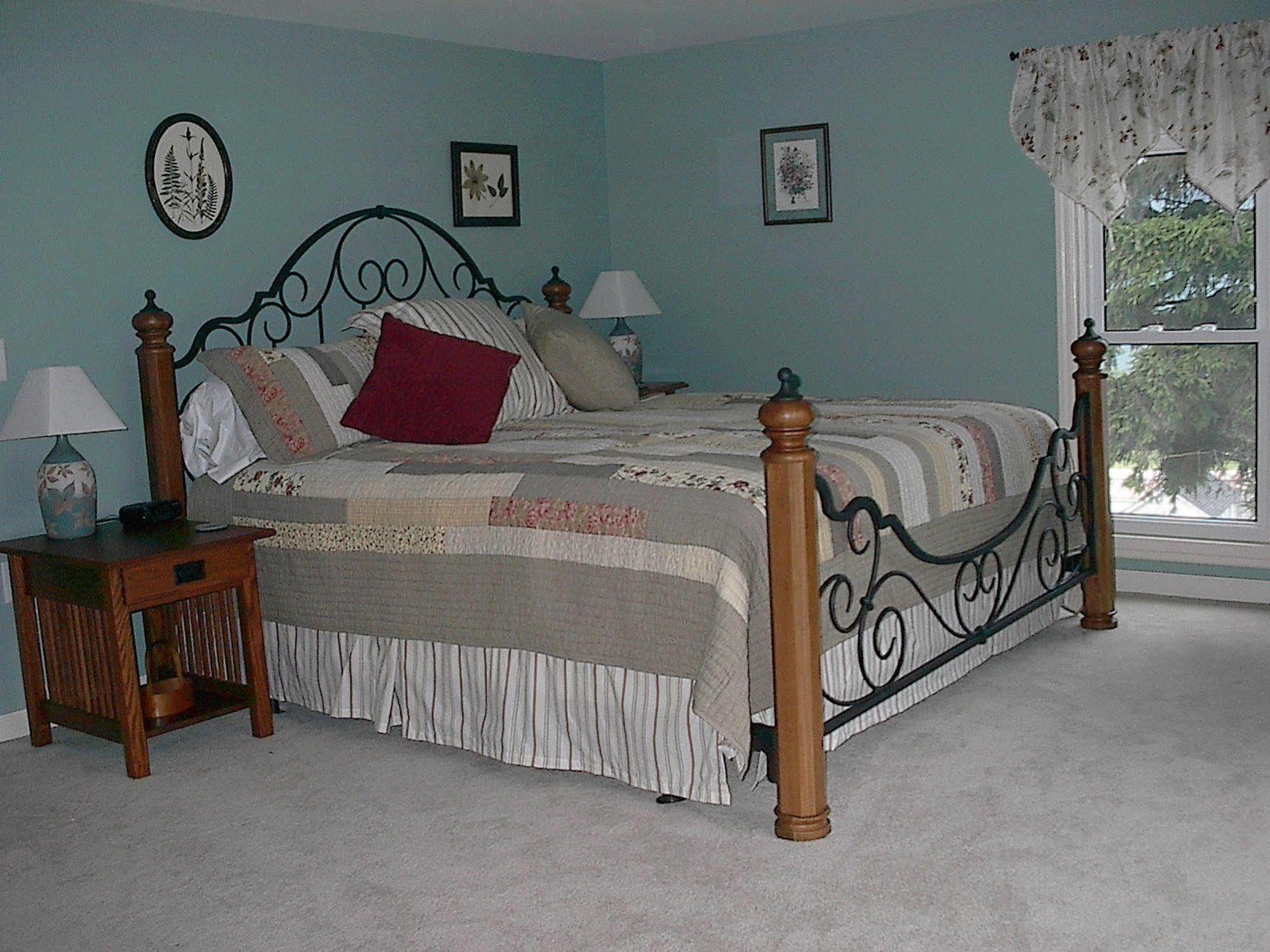 Bristol Views Bed And Breakfast Naples Room photo